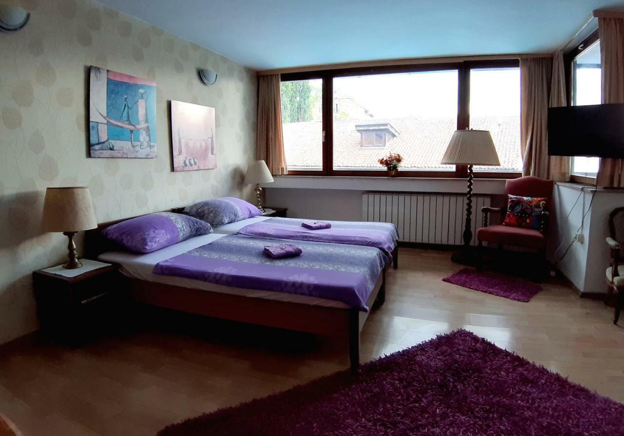Hostel Pansion Lion Сараево Экстерьер фото