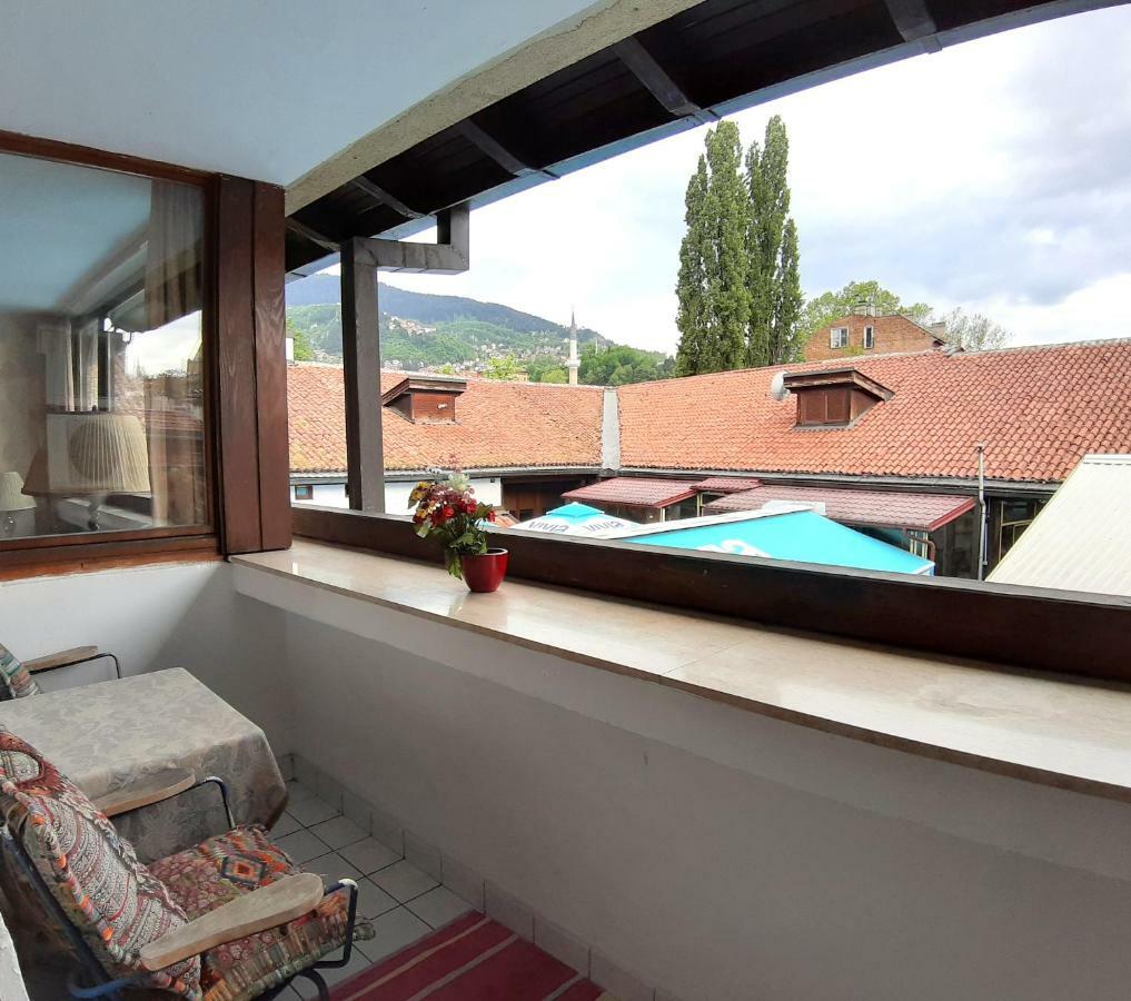 Hostel Pansion Lion Сараево Экстерьер фото